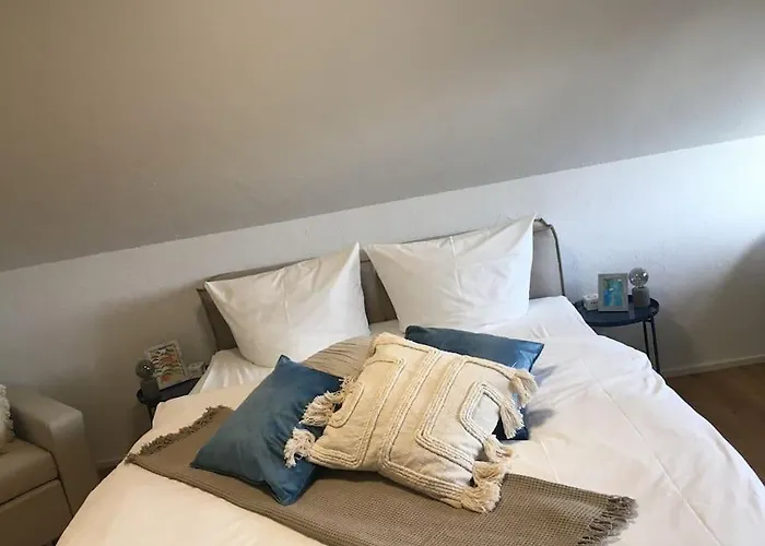 Modernes Apartment Mit Herrlichem Blick Ins Gruene
