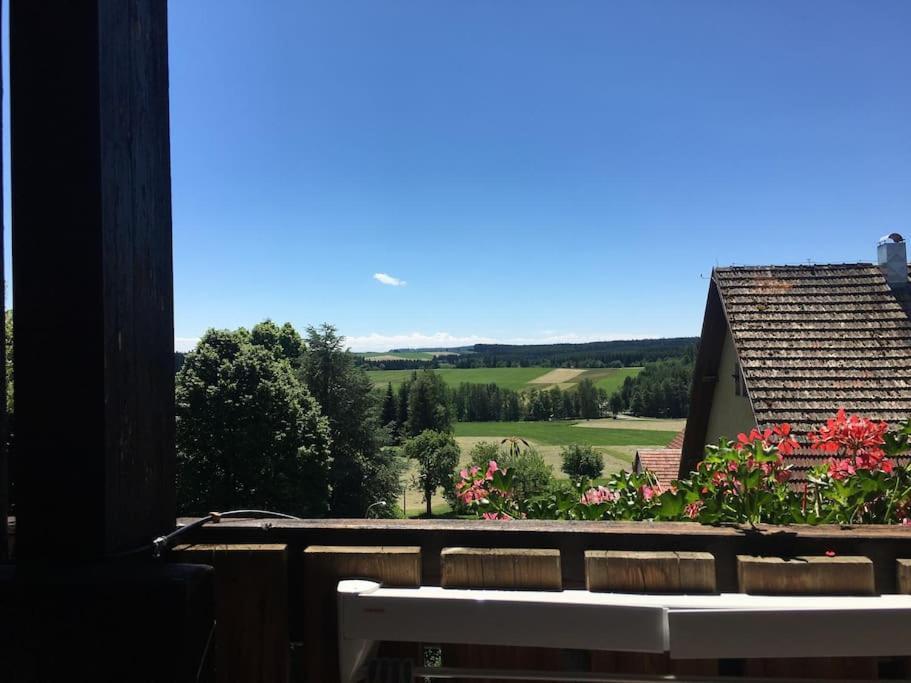 Modernes Mit Herrlichem Blick Ins Gruene Unterbrand